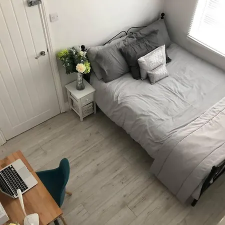 Falmouth House 3 Bedrooms 5 Beds Workstays Uk Casa de Férias Middlesbrough